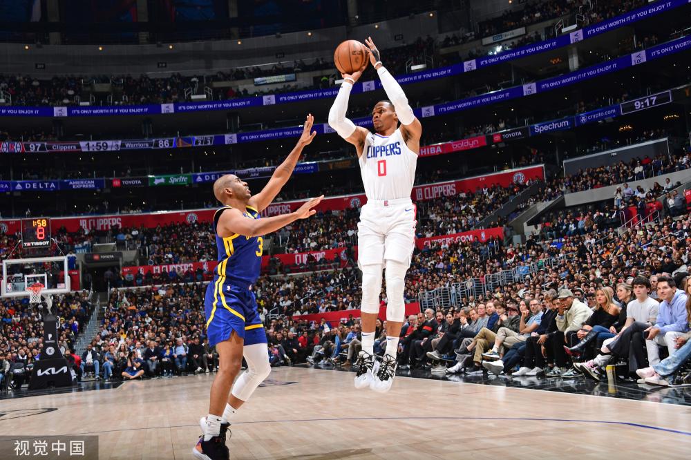 為左右比賽 為左右比賽