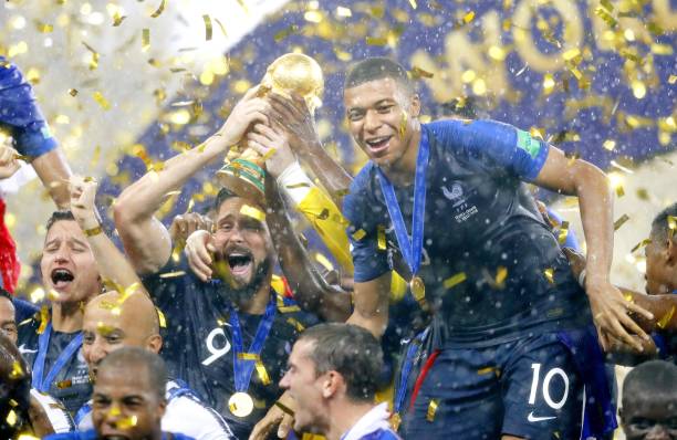 伊夫不仅是 伊夫不仅是